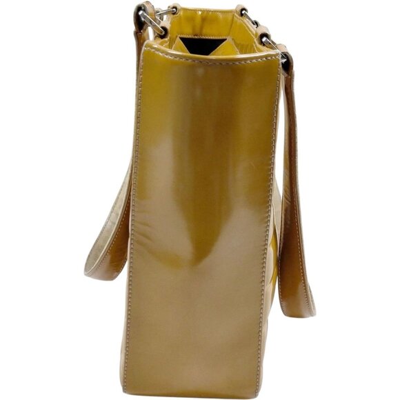 (S6) Chanel Shoulder Bag Yellow Leather - Picture 2 of 9